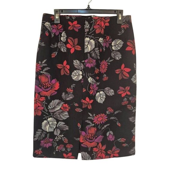 Philosophy Women's Black & Red Poly/Spandex Floral Straight Pencil Skirt - Picture 2 of 7